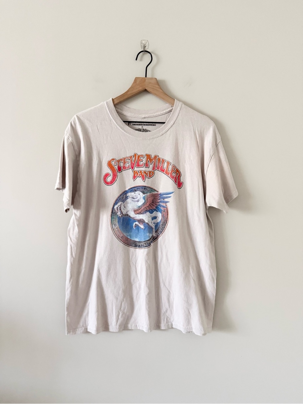 Prince Peter Collection Beige Steve Miller Band Graphic Tee Size M